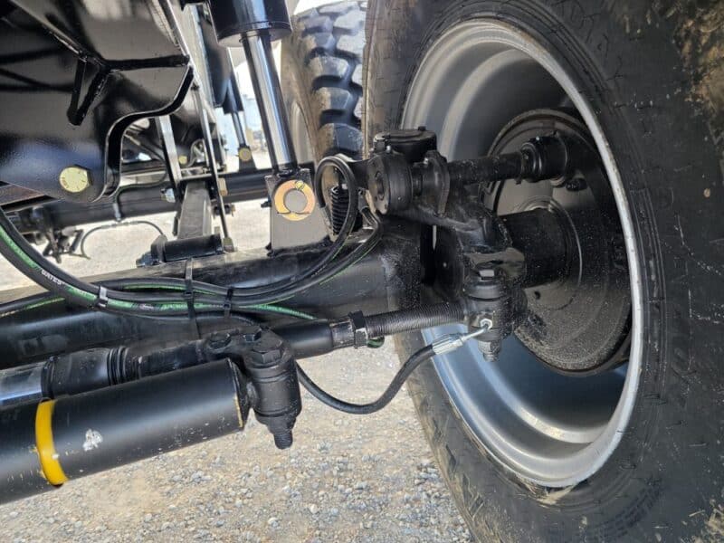Honey Badger 6000 Manure Spreader