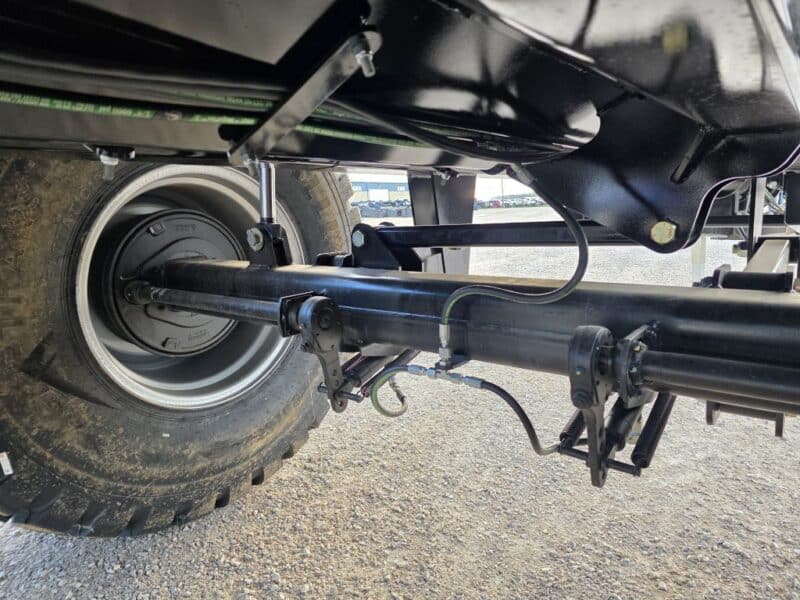 Honey Badger 6000 Manure Spreader