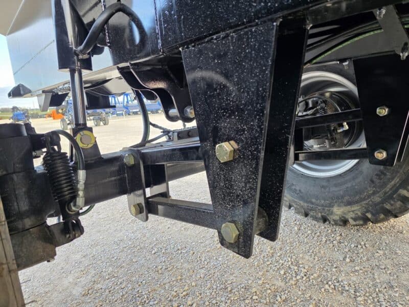 Honey Badger 6000 Manure Spreader