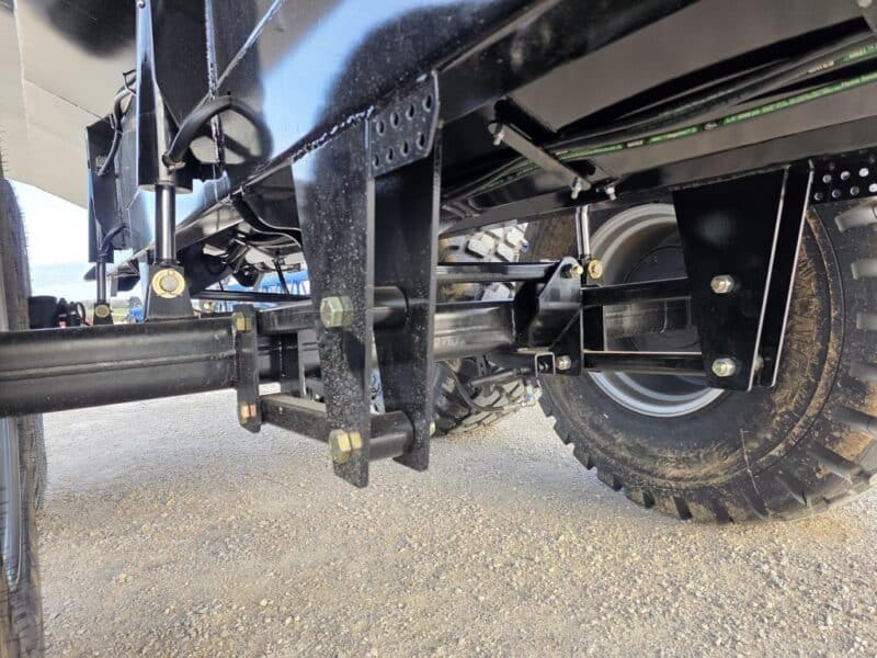 Honey Badger 6000 Manure Spreader