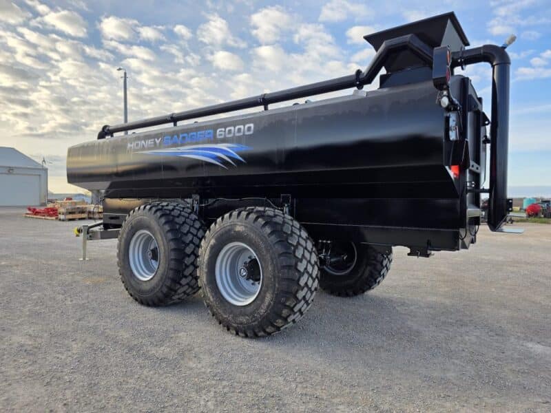 Honey Badger 6000 Manure Spreader