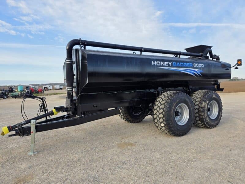 Honey Badger 6000 Manure Spreader