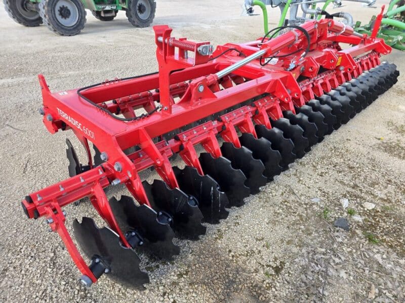 New 20′ Pottinger Terradisc 6001K