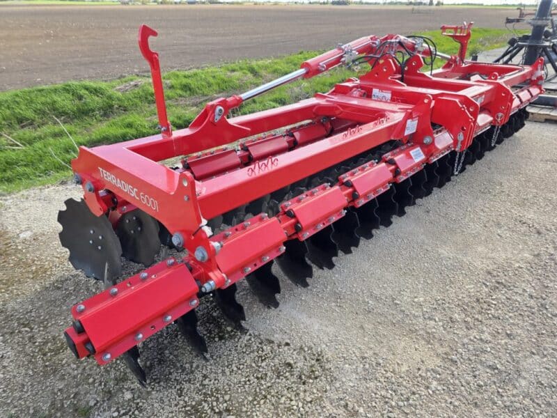 New 20′ Pottinger Terradisc 6001K
