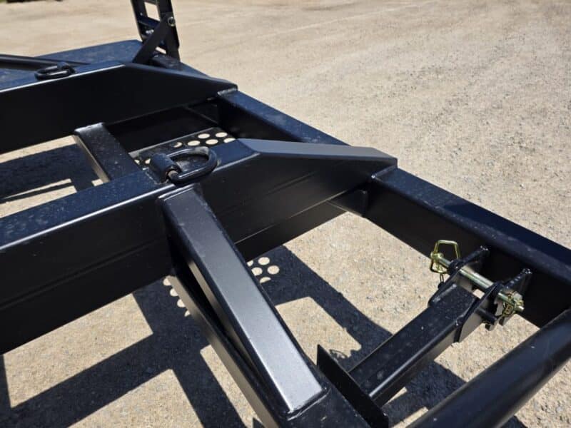 SS EXPRESS Gooseneck Manure Boat Trailer For Wolverine and Crawler Agitation Boats