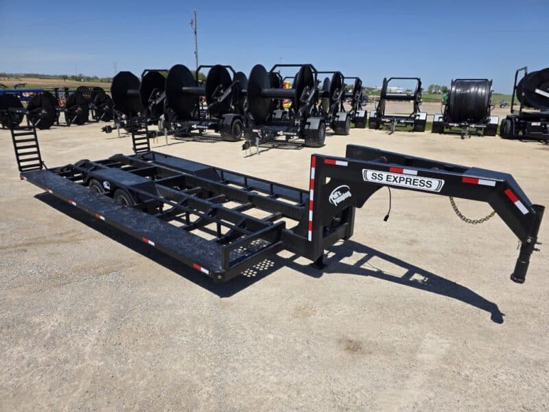 SS EXPRESS Gooseneck Manure Boat Trailer For Wolverine and Crawler Agitation Boats