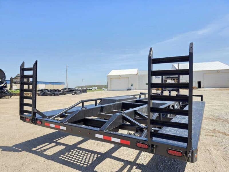 SS EXPRESS Gooseneck Manure Boat Trailer For Wolverine and Crawler Agitation Boats