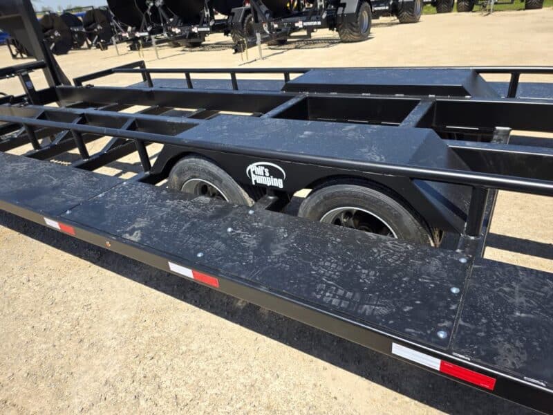 SS EXPRESS Gooseneck Manure Boat Trailer For Wolverine and Crawler Agitation Boats