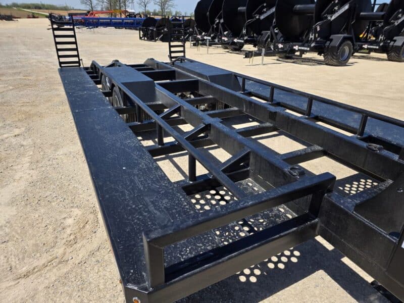SS EXPRESS Gooseneck Manure Boat Trailer For Wolverine and Crawler Agitation Boats
