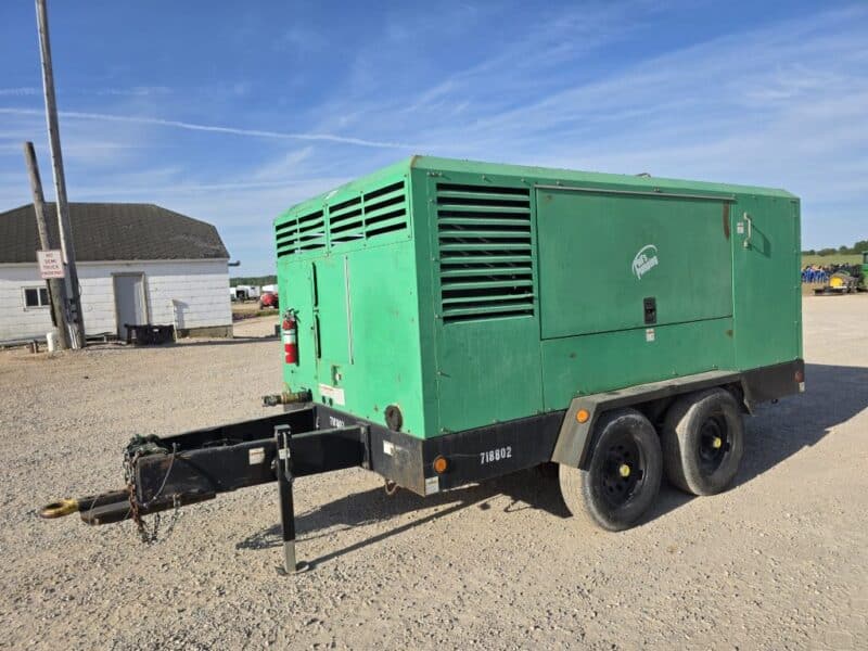 AC-121 750 CFM 2015 Doosan Cummins Engine Air Compressor