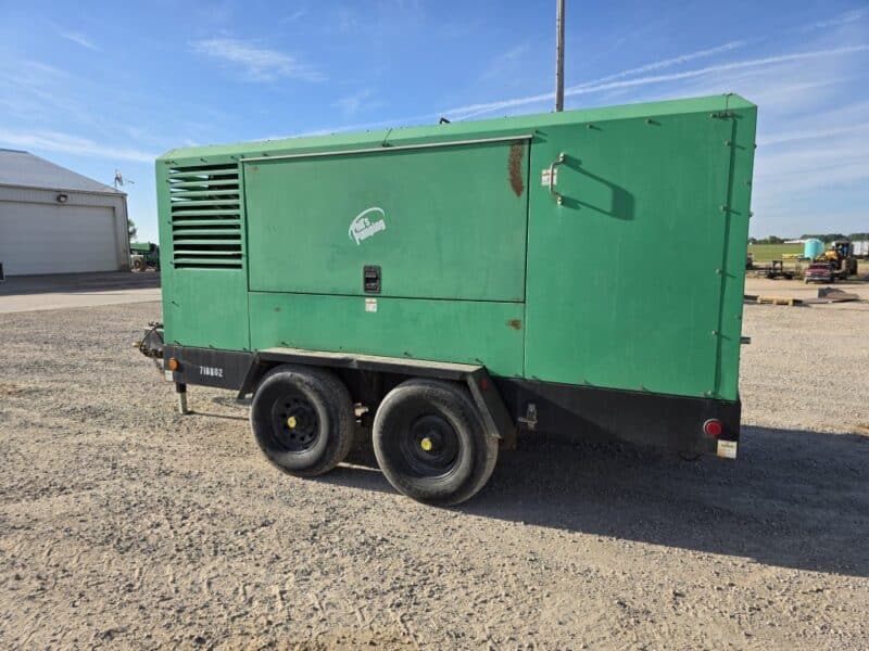 AC-121 750 CFM 2015 Doosan Cummins Engine Air Compressor