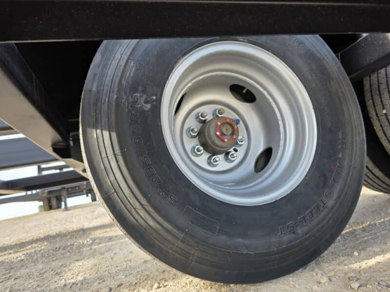 SS EXPRESS Gooseneck Manure Boat Trailer For Wolverine and Crawler Agitation Boats