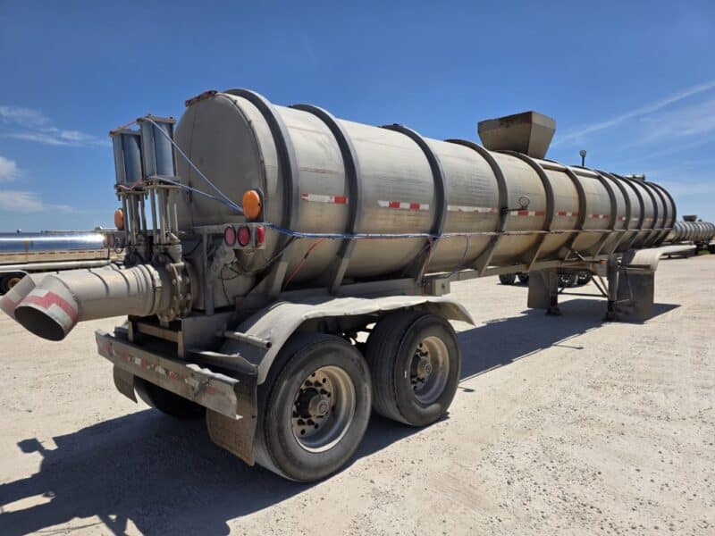 U-4888 1980 Polar 6000 Gallon Stainless Steel Semi Tanker