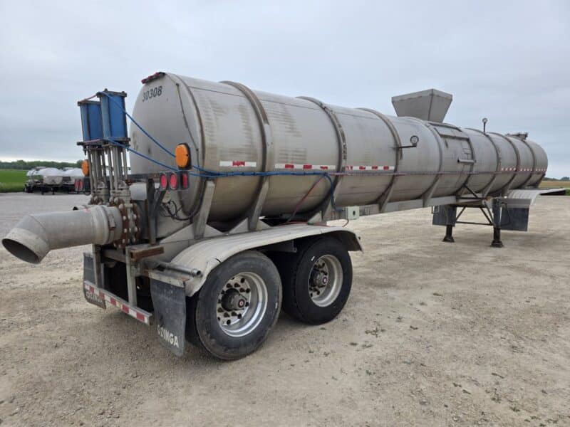 Dual 12″ U-4894 2003 West-Mark 6400 Gallon Stainless Steel Semi Tanker