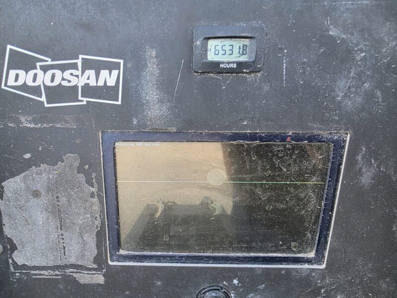 AC-121 750 CFM 2015 Doosan Cummins Engine Air Compressor