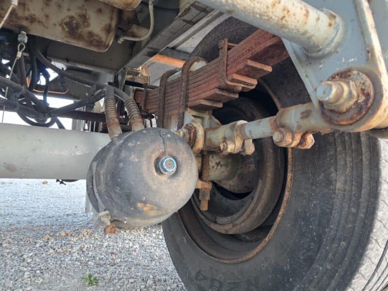 U-4886 1989 Bar-Bel 7000 Gallon Stainless Steel Semi Tanker
