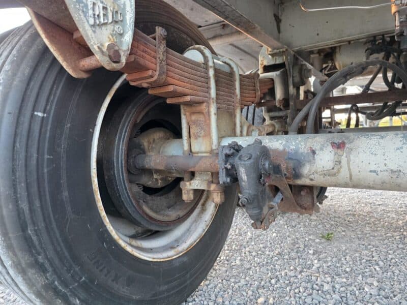 U-4886 1989 Bar-Bel 7000 Gallon Stainless Steel Semi Tanker