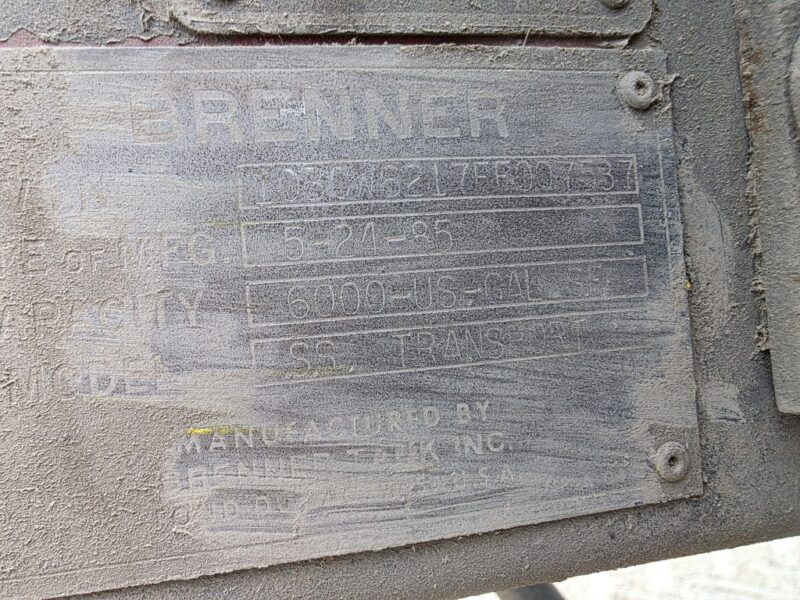 Dual 12″ U-4889 1985 Brenner 6000 Gallon Stainless Steel Semi Tanker