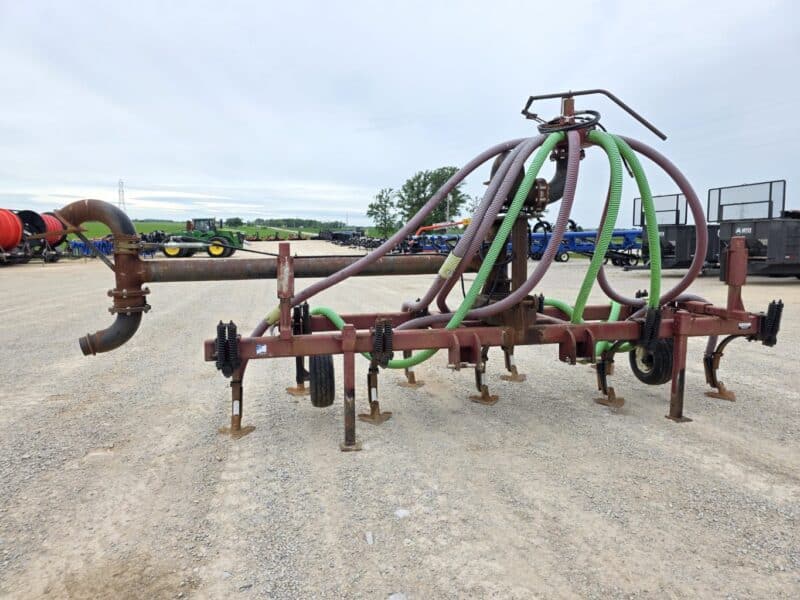 16′ Hydro Toolbar with 9 row units