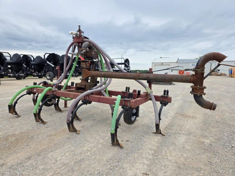 16′ Hydro Toolbar with 9 row units