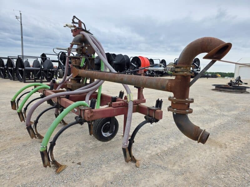 16′ Hydro Toolbar with 9 row units