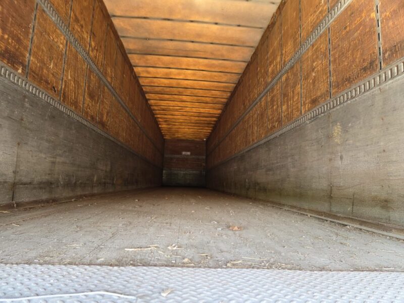 53′ 2001 Stoughton Van Trailer #1