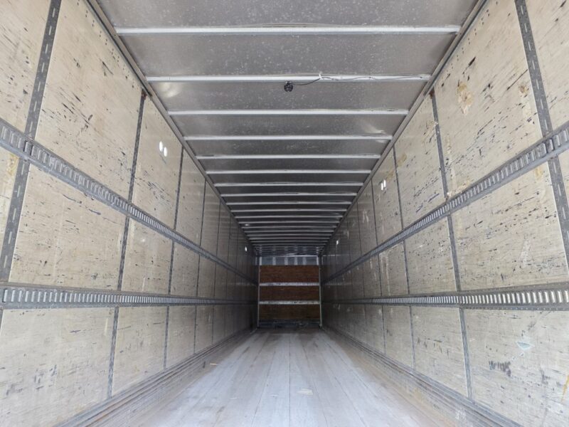 53′ 2005 Wabash Van Trailer #4