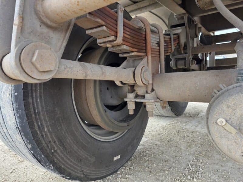 Dual 12″ U-4890 1996 Trailer 6000 Gallon Stainless Steel Semi Tanker
