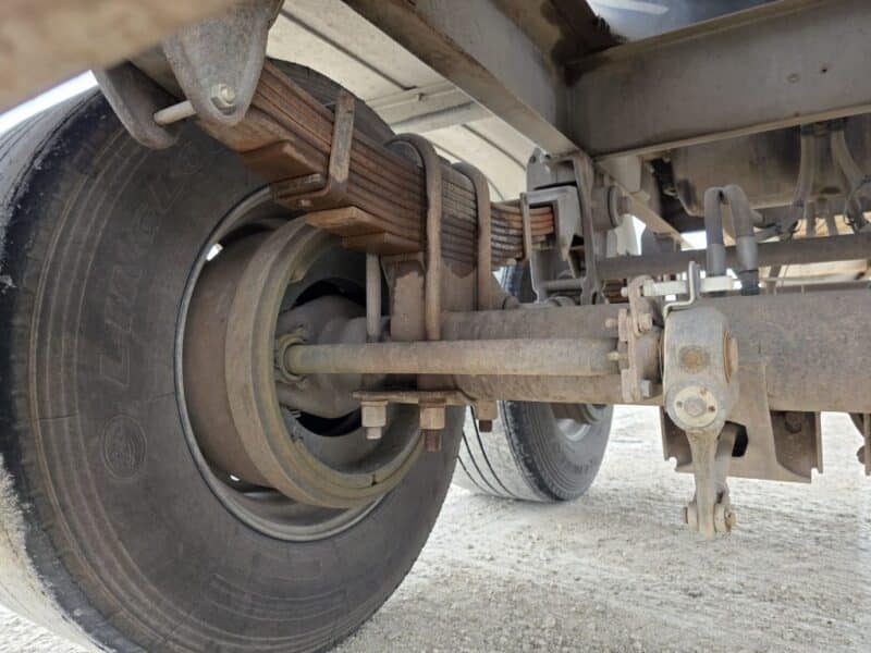 Dual 12″ U-4890 1996 Trailer 6000 Gallon Stainless Steel Semi Tanker
