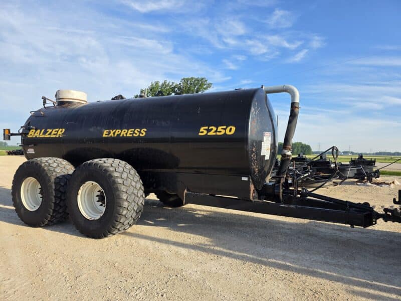 Balzer 5250 Gallon Tanker w. Agitation