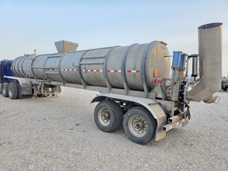 Dual 12″ U-4890 1996 Trailer 6000 Gallon Stainless Steel Semi Tanker w. 20″ Swivel