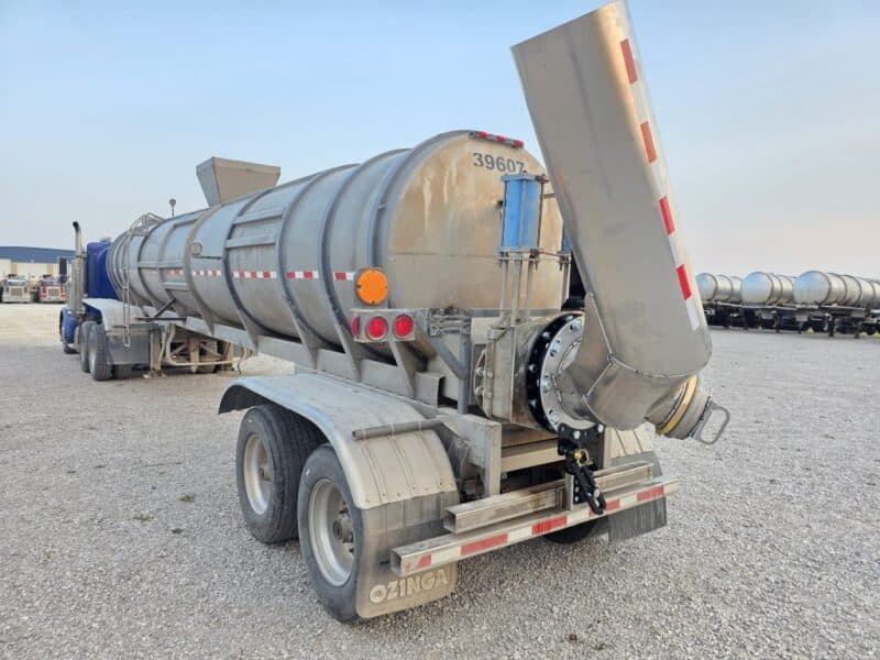 Dual 12″ U-4890 1996 Trailer 6000 Gallon Stainless Steel Semi Tanker w. 20″ Swivel