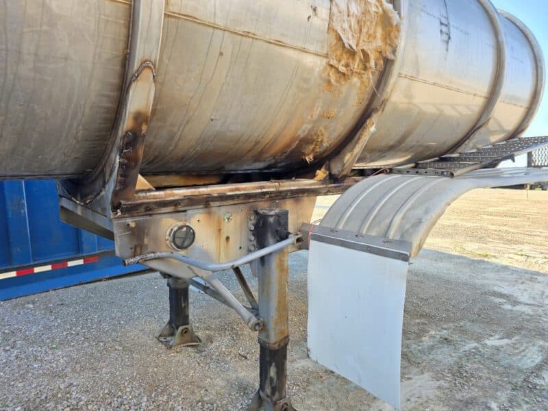 U-4884 1998 Polar 7000 Gallon Stainless Steel Semi Tanker