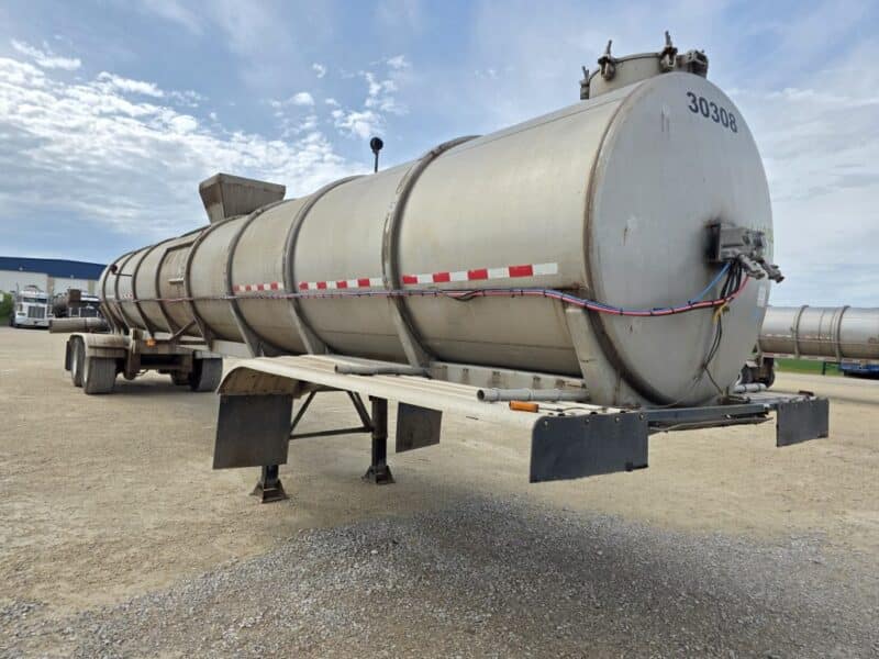 Dual 12″ U-4894 2003 West-Mark 6400 Gallon Stainless Steel Semi Tanker