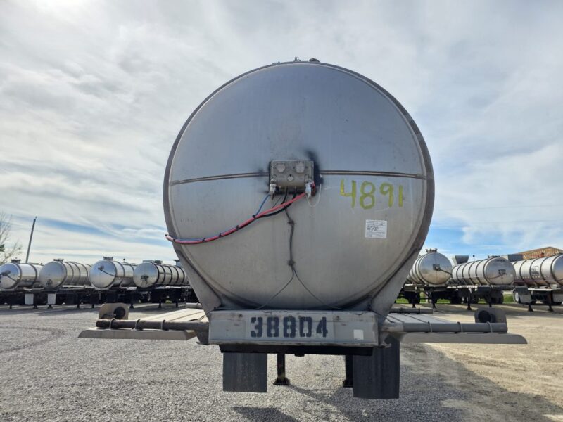 Dual 12″ U-4891 1987 Fruehauf 6700 Gallon Stainless Steel Semi Tanker w. 20″ Swivel