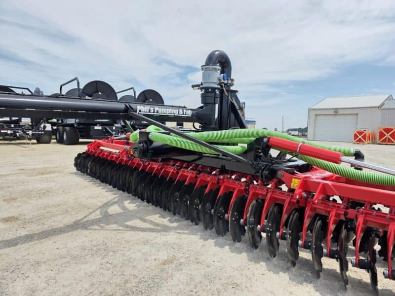 New Phil’s 28′ Pottinger Terradisc with 8″ HD Frame & Stinger