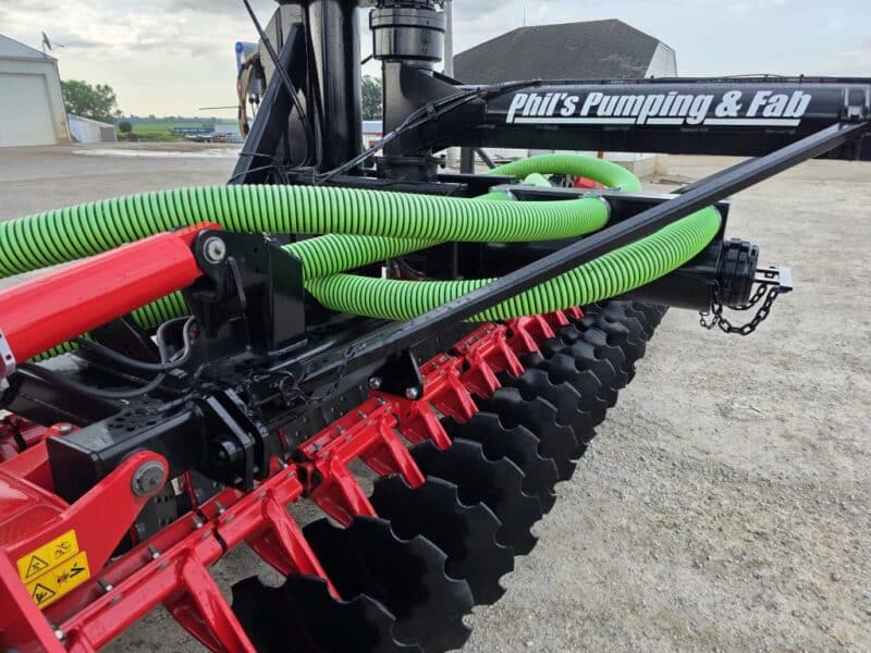 New Phil’s 28′ Pottinger Terradisc with 8″ HD Frame & Stinger