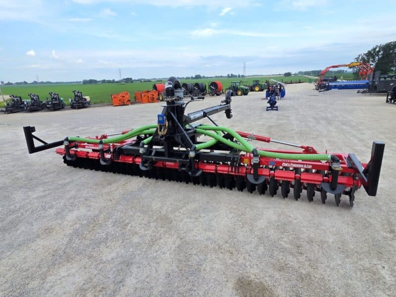 New Phil’s 28′ Pottinger Terradisc with 8″ HD Frame & Stinger