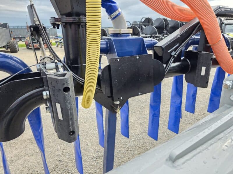 New 56′ Dribble Bar w. H.D. 8″ Stinger w. Mini Manifolds to 4″ Hoses