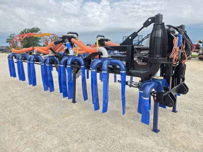 New 56′ Dribble Bar w. H.D. 8″ Stinger w. Mini Manifolds to 4″ Hoses