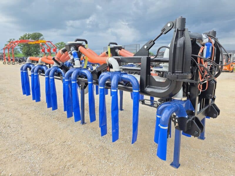 New 48′ Dribble Bar w. H.D. 8″ Stinger w. Mini Manifolds to 4″ Hoses