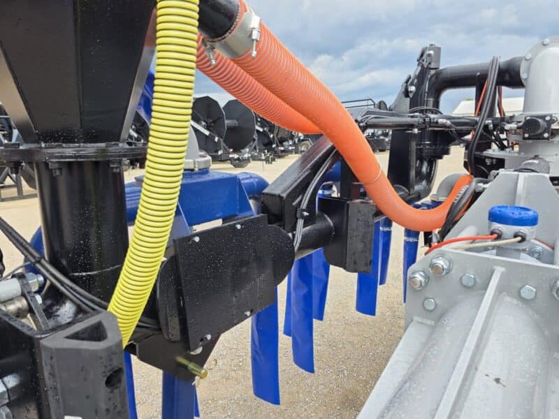 New 48′ Dribble Bar w. H.D. 8″ Stinger w. Mini Manifolds to 4″ Hoses