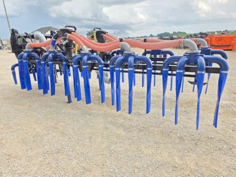 New 48′ Dribble Bar w. H.D. 8″ Stinger w. Mini Manifolds to 4″ Hoses