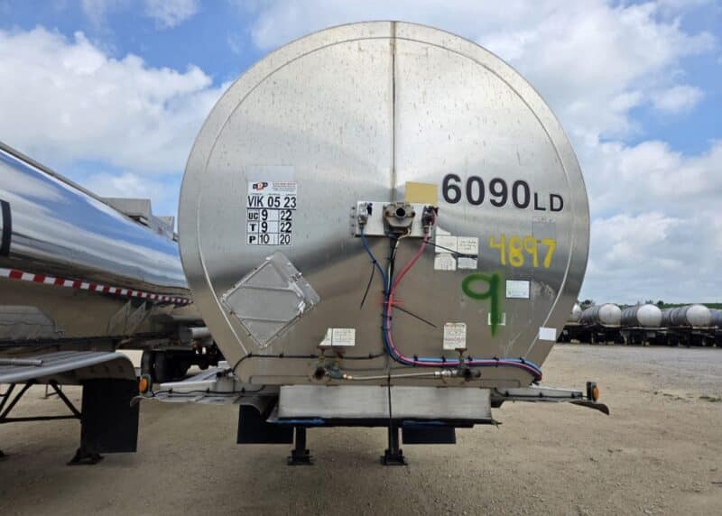 U-4897 2010 Brenner 7000 Gallon Stainless Steel Semi Tanker
