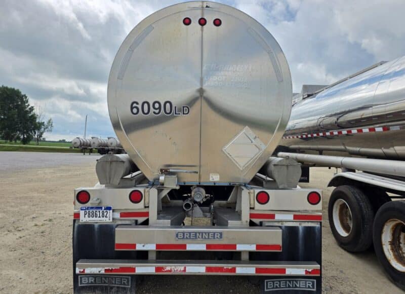 U-4897 2010 Brenner 7000 Gallon Stainless Steel Semi Tanker