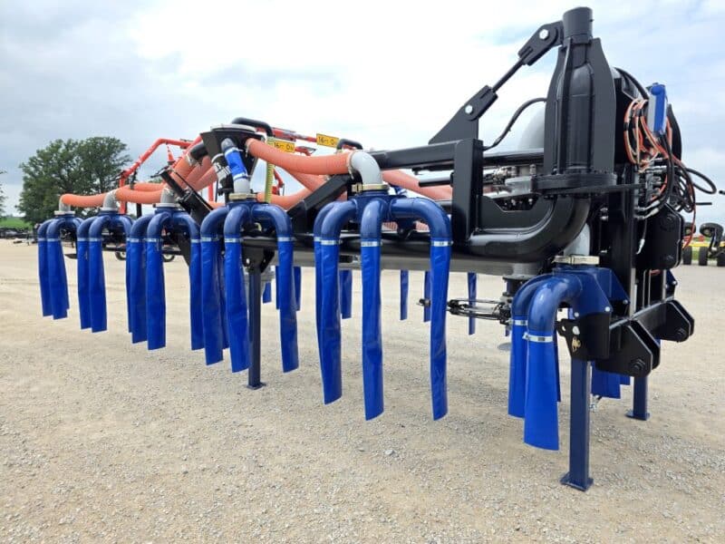 New 48′ Dribble Bar w. H.D. 8″ Stinger w. Mini Manifolds to 4″ Hoses
