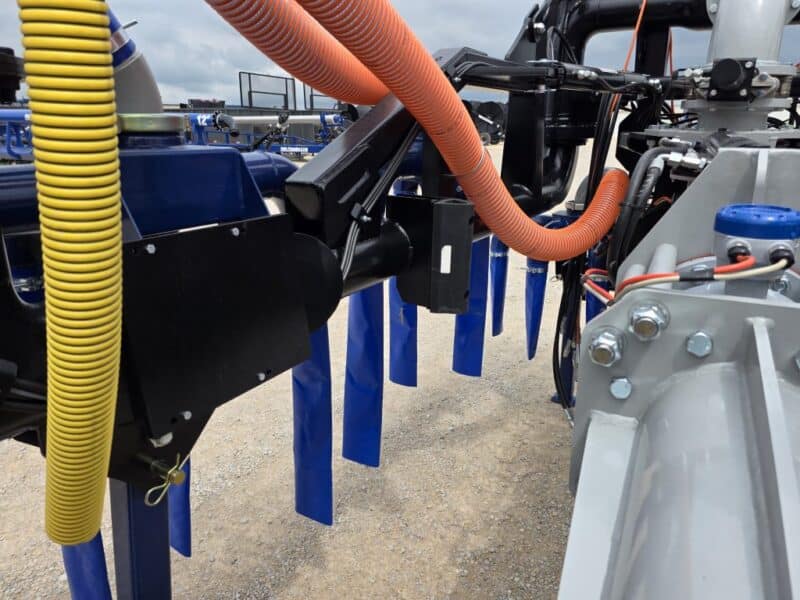 New 48′ Dribble Bar w. H.D. 8″ Stinger w. Mini Manifolds to 4″ Hoses