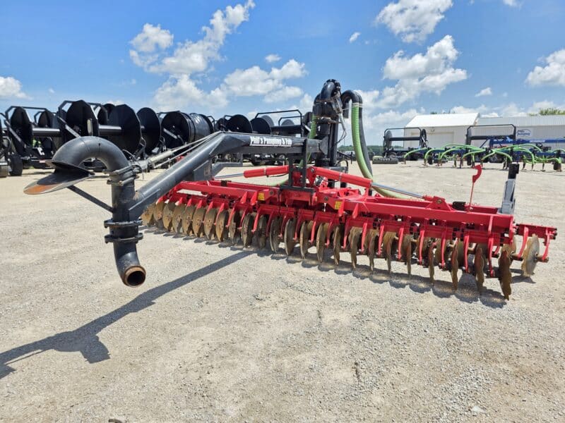 Phil’s Pumping 20′ Pottinger Disc Manure Incorporator w. 6″ Stinger