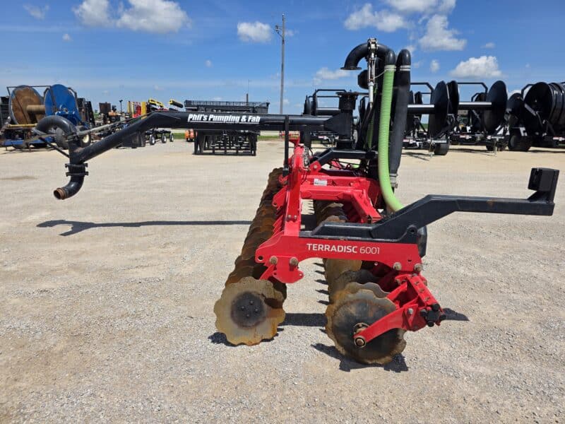 Phil’s Pumping 20′ Pottinger Disc Manure Incorporator w. 6″ Stinger