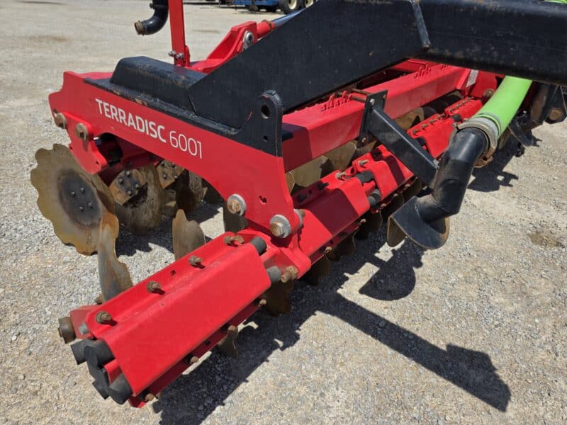 Phil’s Pumping 20′ Pottinger Disc Manure Incorporator w. 6″ Stinger